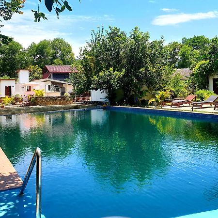 Bohemiaz Resort And Spa กำปอต ภายนอก รูปภาพ